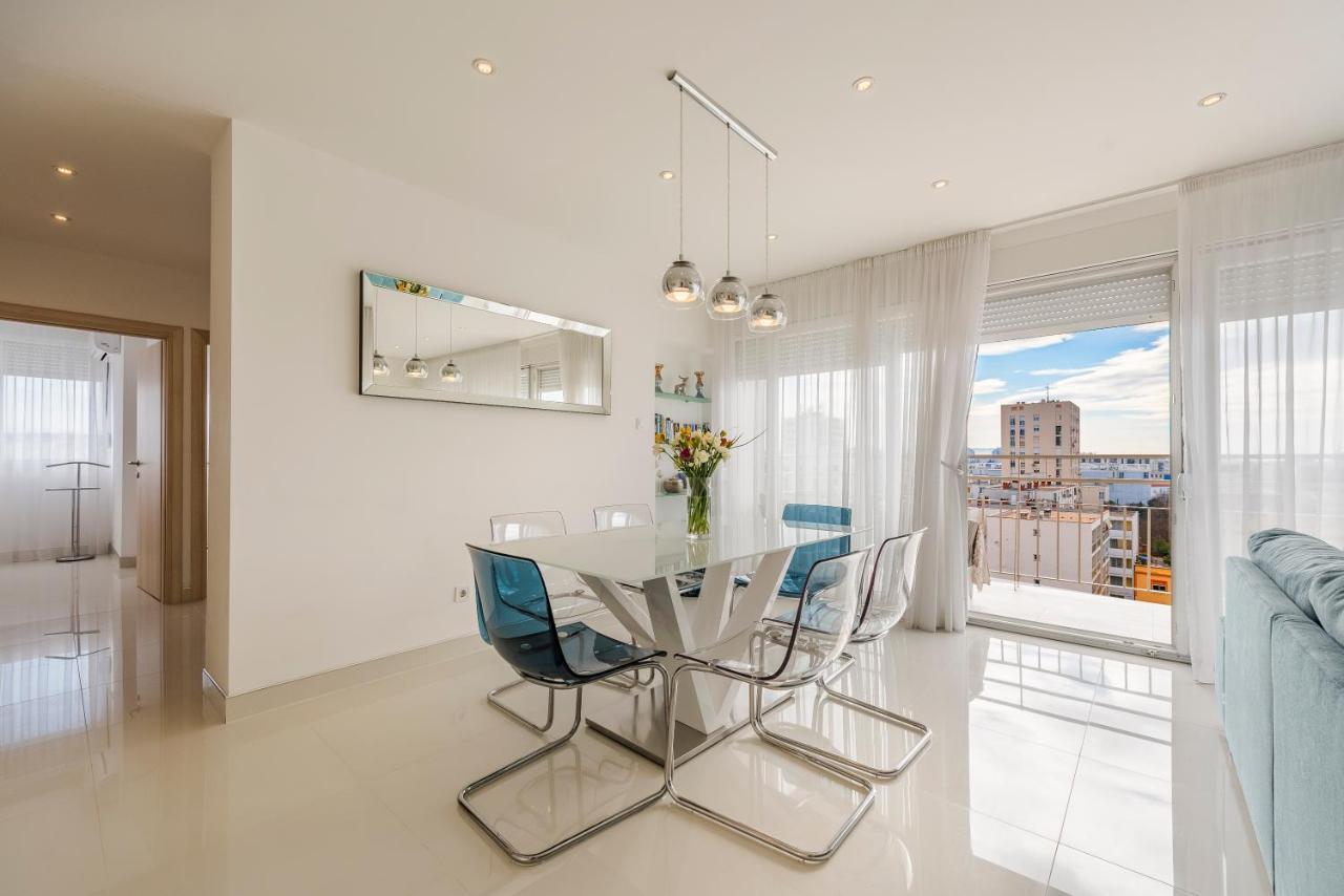 Urban Luxury Apartment 扎达尔 外观 照片
